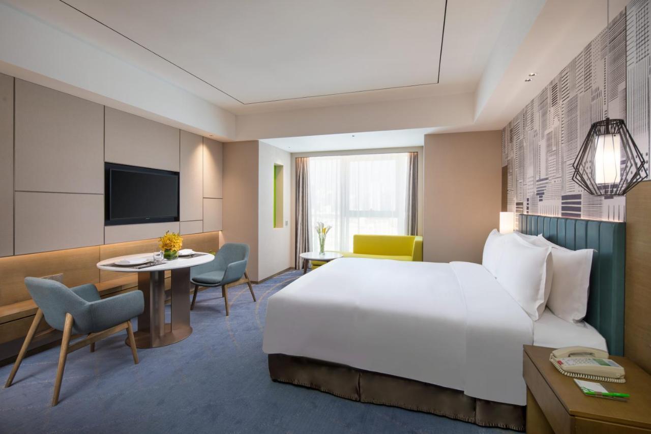 Holiday Inn & Suites Lanzhou Center, An Ihg Hotel Екстериор снимка