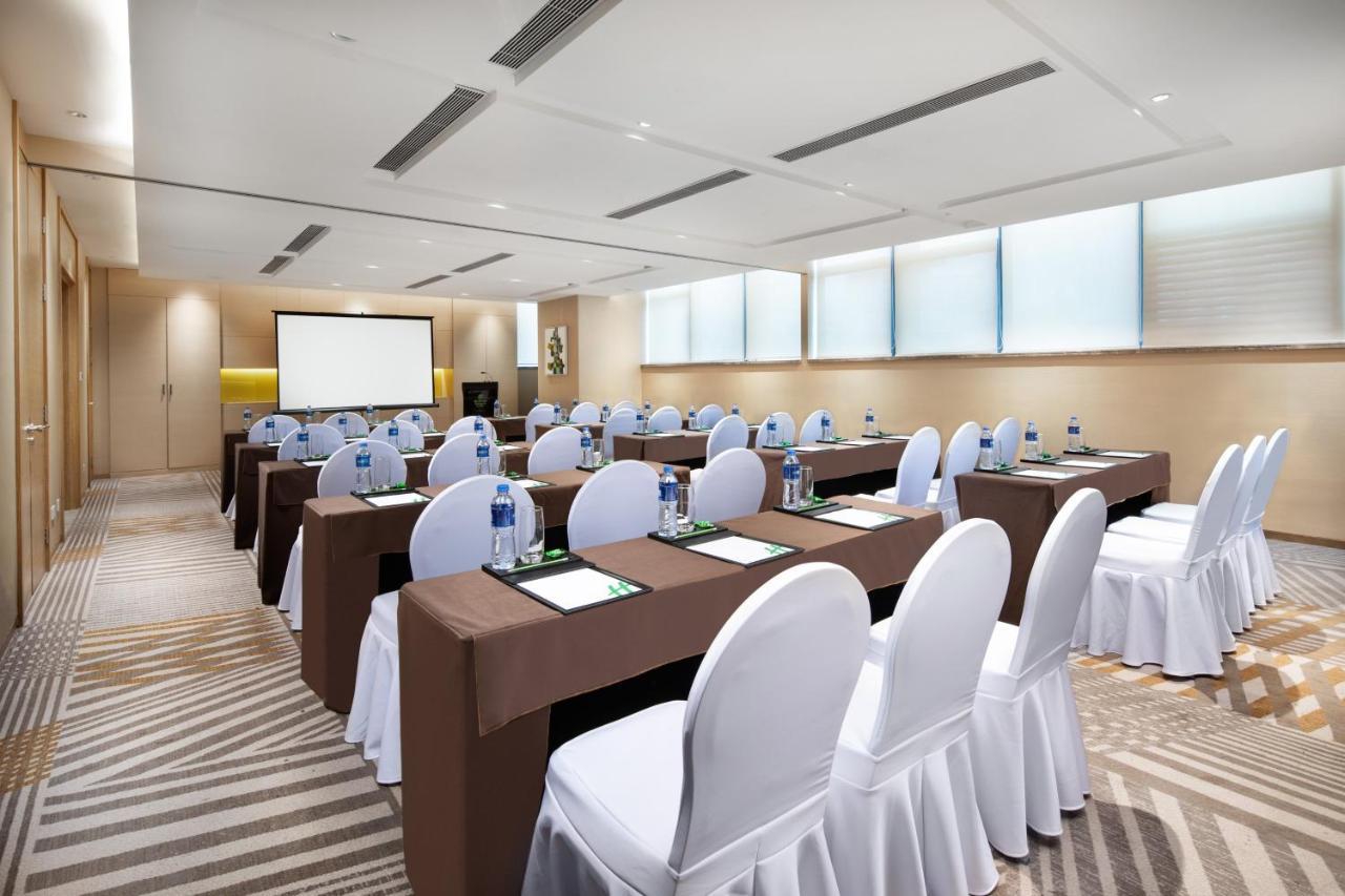 Holiday Inn & Suites Lanzhou Center, An Ihg Hotel Екстериор снимка